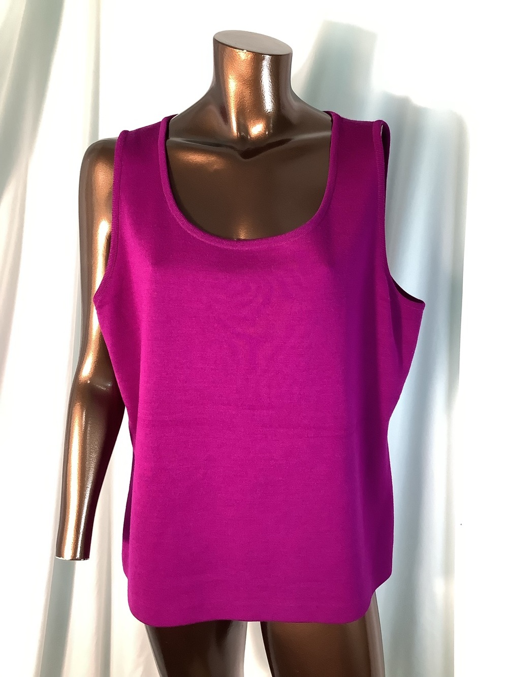 St. John fuschia wool Shell Top - Large